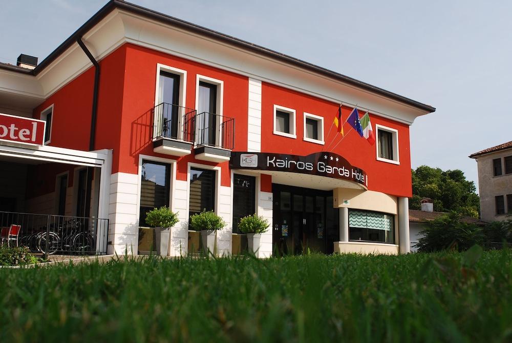 Kairos Garda Hotel กัสเตลนูโอโว เดล การ์ดา ภายนอก รูปภาพ